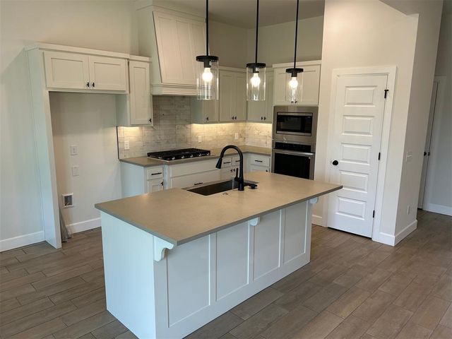 19604 Taggert Drive, Edmond, OK 73012