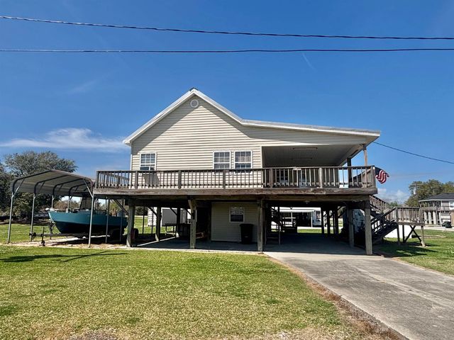 202 Dr Hugh St Martin Drive, Chauvin, LA 70344