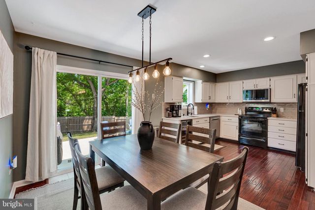43 EVERGREEN LN, Phoenixville, PA 19460