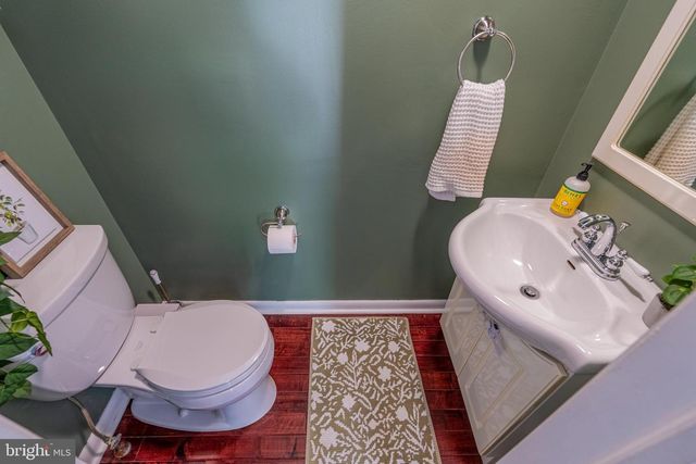 43 EVERGREEN LN, Phoenixville, PA 19460