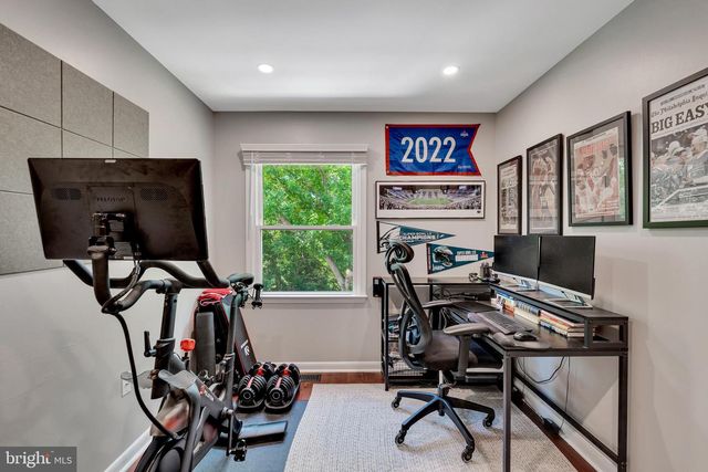 43 EVERGREEN LN, Phoenixville, PA 19460