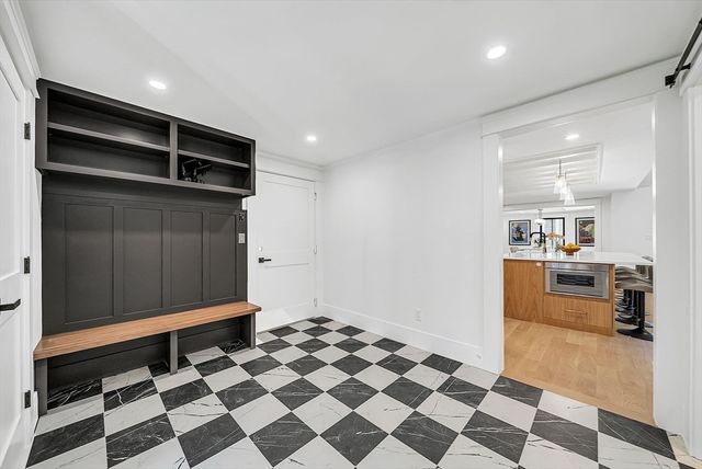 47 Rolling Lane, Needham, MA 02492