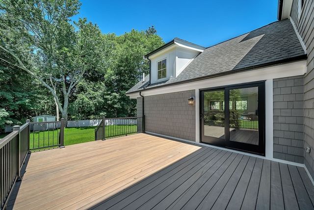 47 Rolling Lane, Needham, MA 02492