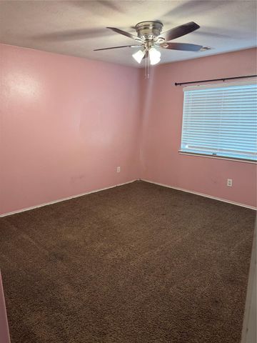 4419 Amaryllis Avenue, Baytown, TX 77521