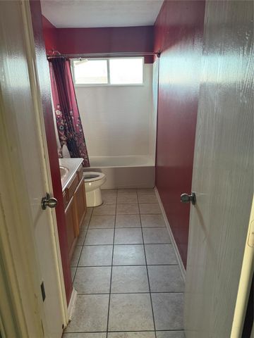 4419 Amaryllis Avenue, Baytown, TX 77521