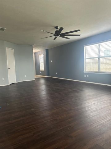4419 Amaryllis Avenue, Baytown, TX 77521