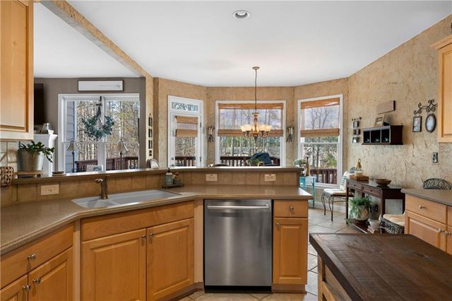 51 Nightwind Trace, Acworth, GA 30101