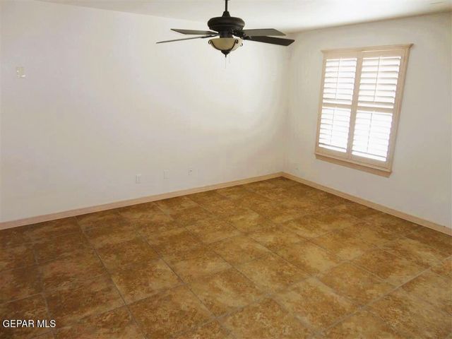 2809 Tag Rock Place, El Paso, TX 79938