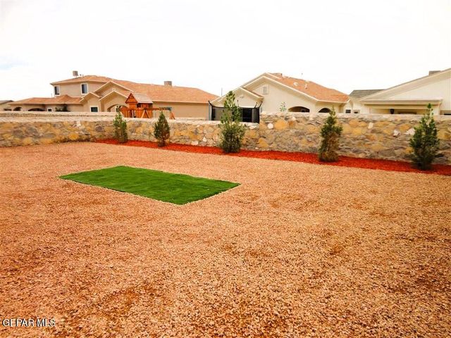 2809 Tag Rock Place, El Paso, TX 79938