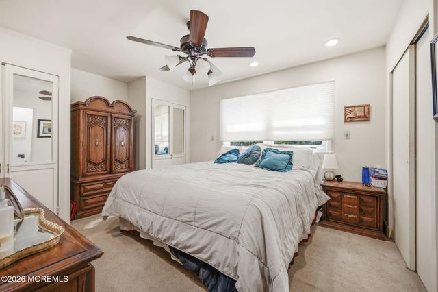 7 Kilmer Drive, Manalapan, NJ 07726