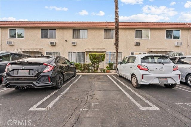 11025 Kittridge 134, North Hollywood (los Angeles), CA 91606