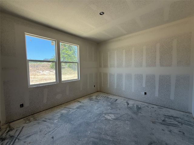 277 Zebrastone Way, Poolville, TX 76487