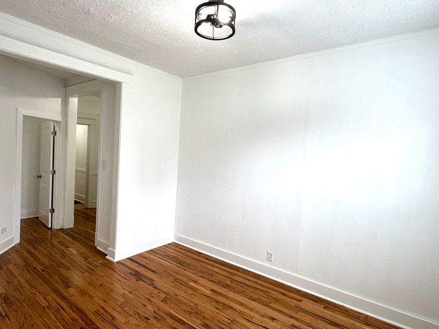 4050 W Hirsch Street 1, Chicago, IL 60651
