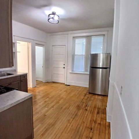 4050 W Hirsch Street 1, Chicago, IL 60651