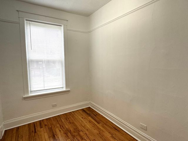 4050 W Hirsch Street 1, Chicago, IL 60651