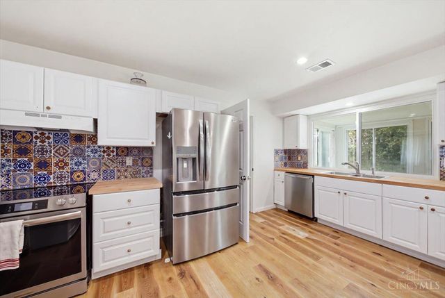 987 Seminole Trail, Milford, OH 45150