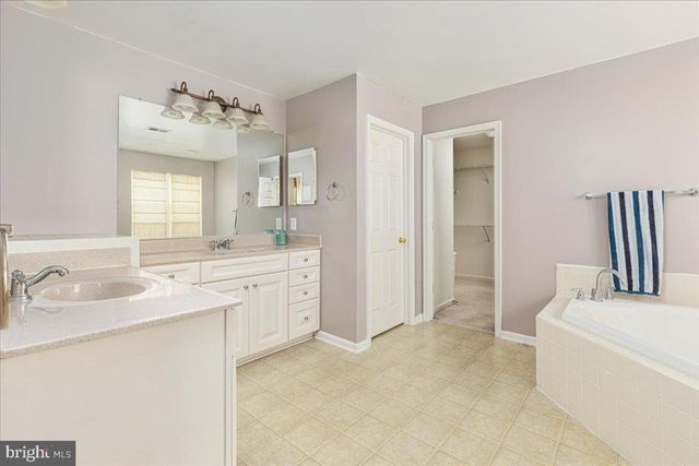 135 BLACKBURNS FORD DR, Stephens City, VA 22655