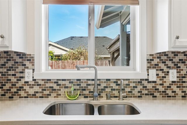 9604 NE 106th Street, Vancouver, WA 98662