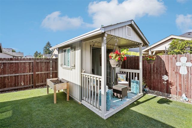 9604 NE 106th Street, Vancouver, WA 98662