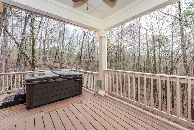 520 Newport Drive, Ellijay, GA 30540