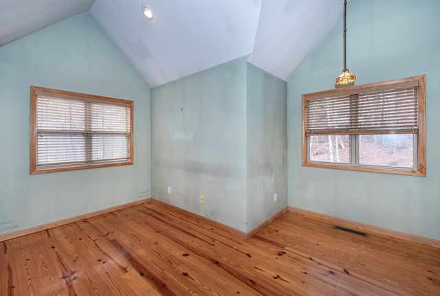 520 Newport Drive, Ellijay, GA 30540