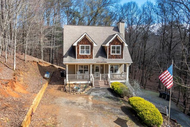 520 Newport Drive, Ellijay, GA 30540