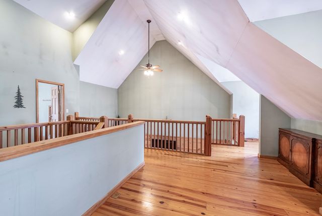 520 Newport Drive, Ellijay, GA 30540