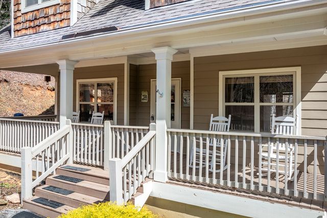 520 Newport Drive, Ellijay, GA 30540