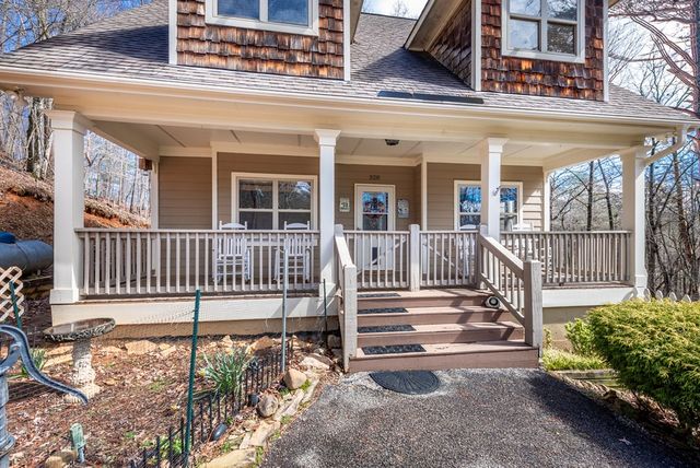 520 Newport Drive, Ellijay, GA 30540