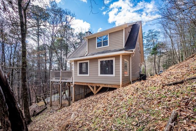 520 Newport Drive, Ellijay, GA 30540