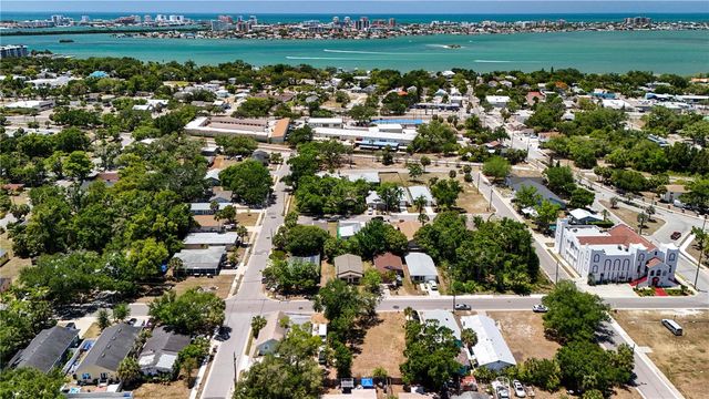 1405 PENNSYLVANIA AVENUE, Clearwater, FL 33755