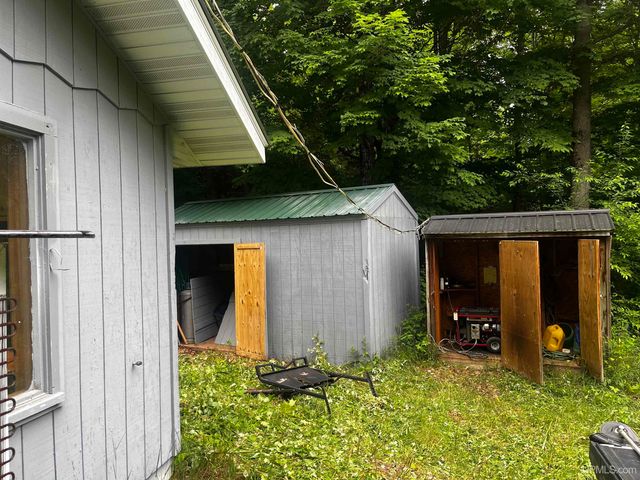 40 acres The Grade Road, Amasa, MI 49920