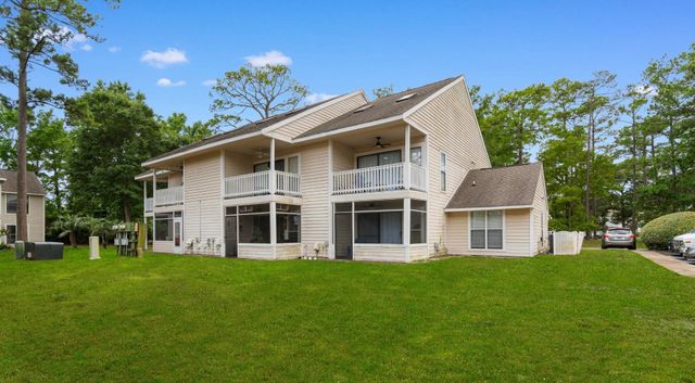 4450 Little River Inn Ln Apt 608, Little River, SC 29566