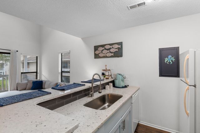 4450 Little River Inn Ln Apt 608, Little River, SC 29566