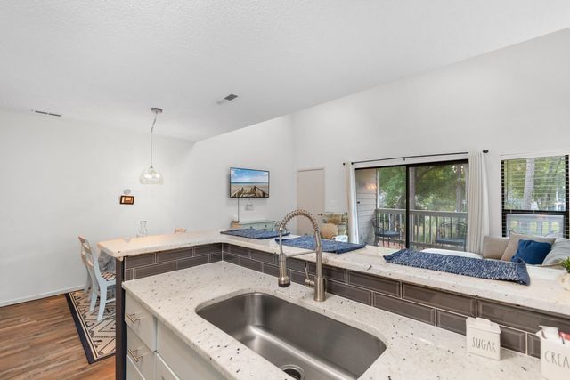 4450 Little River Inn Ln Apt 608, Little River, SC 29566