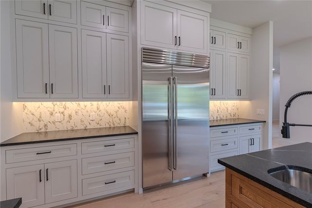 5238 W Weir Road, Fayetteville, AR 72704
