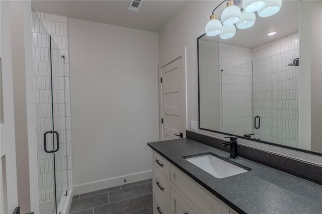 5238 W Weir Road, Fayetteville, AR 72704