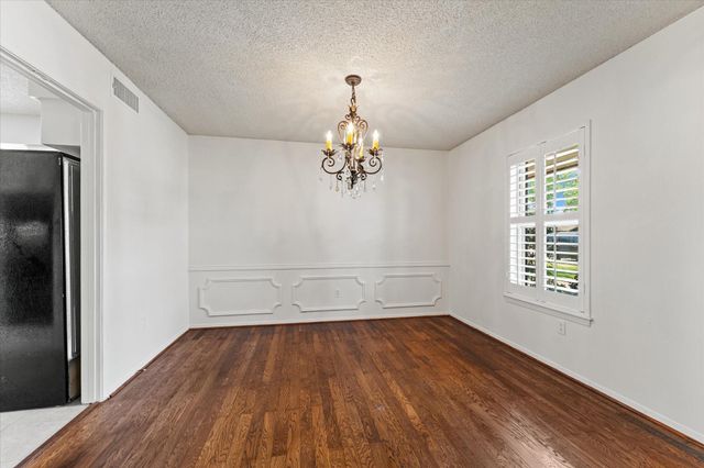 983 W Donovan Street, Houston, TX 77091