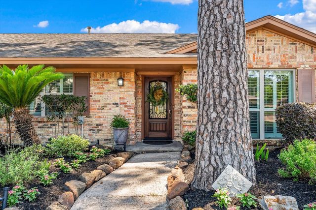 983 W Donovan Street, Houston, TX 77091