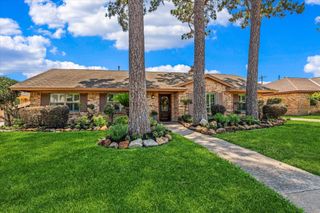 983 W Donovan Street, Houston, TX 77091