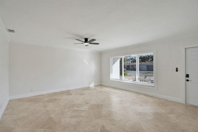 2011 NE 34th Street, Lighthouse Point, FL 33064