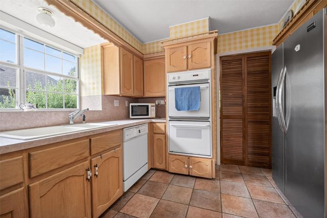 8014 Argentina Street, Jersey Village, TX 77040