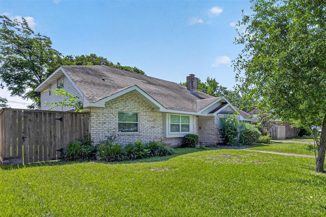 8014 Argentina Street, Jersey Village, TX 77040