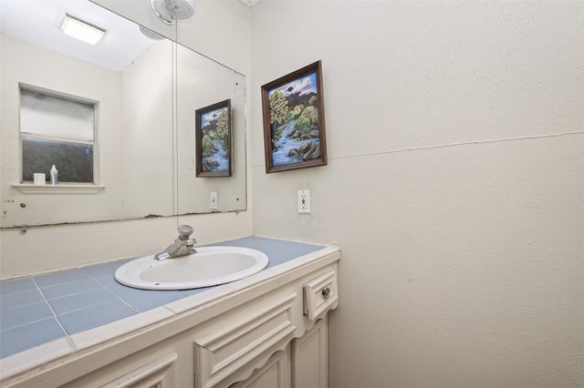 8014 Argentina Street, Jersey Village, TX 77040