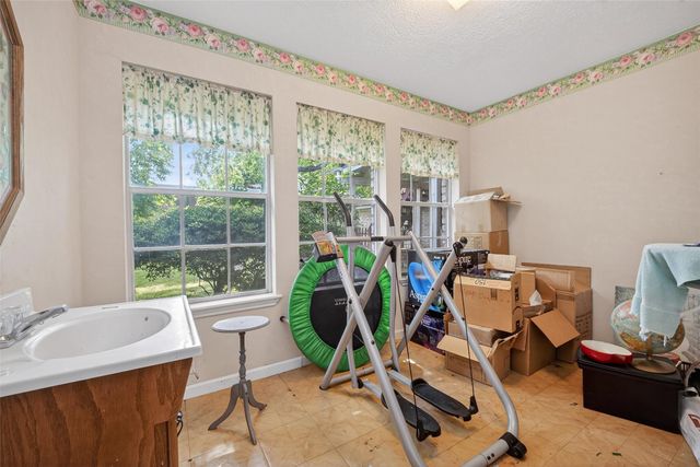 8014 Argentina Street, Jersey Village, TX 77040
