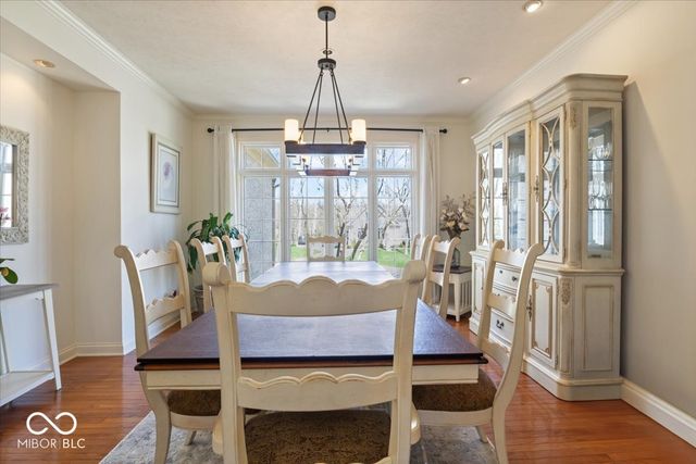 9399 Irishmans Run Lane, Zionsville, IN 46077