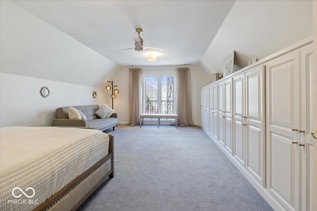 9399 Irishmans Run Lane, Zionsville, IN 46077