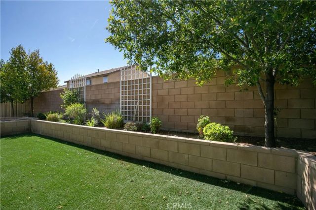 3550 Emerald Lane, Lancaster, CA 93535