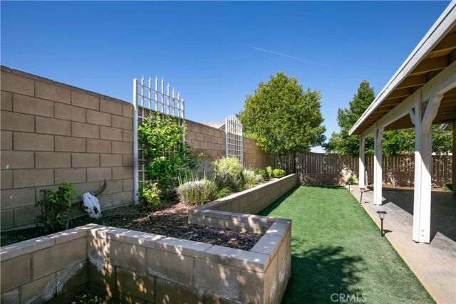 3550 Emerald Lane, Lancaster, CA 93535