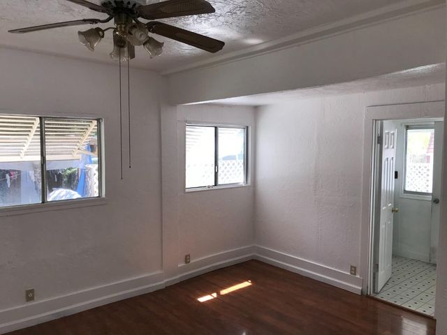 208 Yosemite Avenue, Modesto, CA 95351